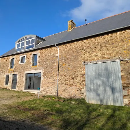 Maison Familiale Mont Saint-michel Holiday home Saint-James