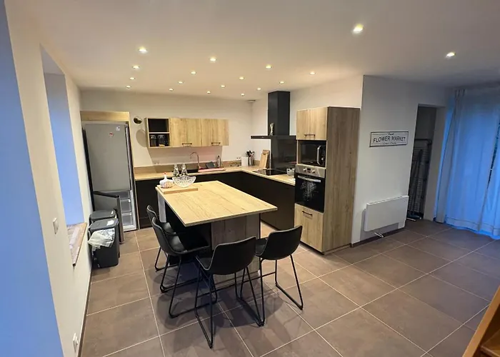 Holiday home Maison Familiale Mont Saint-michel *