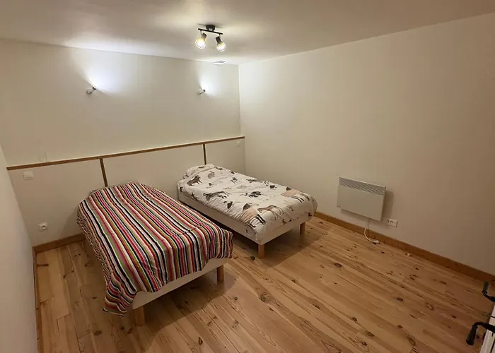 Holiday home Maison Familiale Mont Saint-michel Saint-James