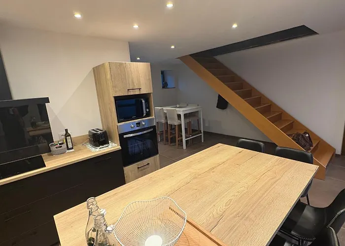 Maison Familiale Mont Saint-michel * Saint-James